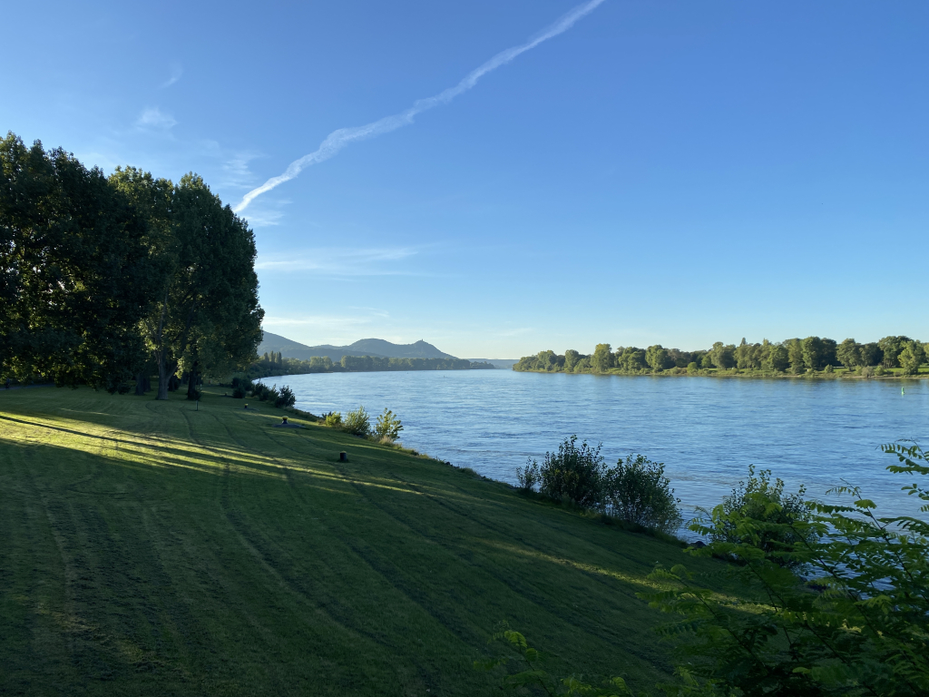 2023-09-05 Rhein 0023 k.JPG